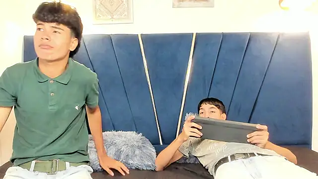 yago 77 online show from April 25, 3:20 pm