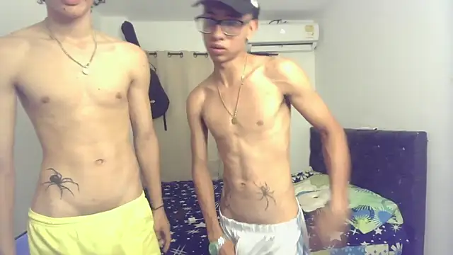 pocket loversxxx online show from February 27, 4:56 am