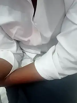 Sexy sara09 online show from February 8, 3:27 pm