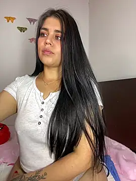 sophyy white online show from June 9, 5:40 am