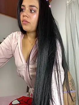 sophyy white online show from June 14, 6:03 am