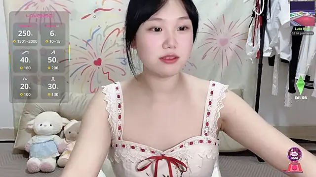 xiaoguai99 online show from June 29, 12:38 pm