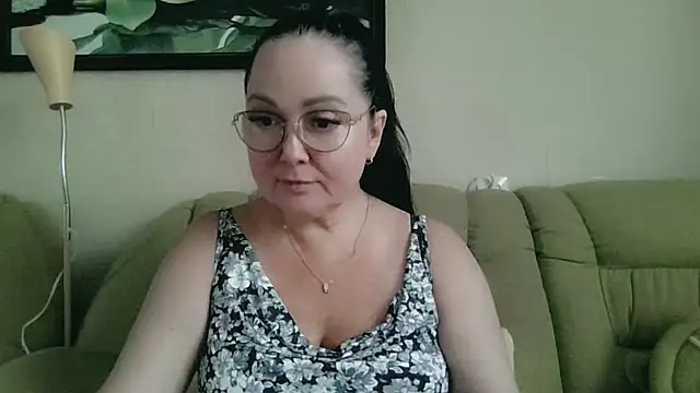 infinity loveliness online show from June 6, 9:59 am