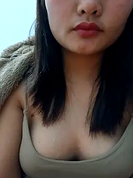 Sweet--Sexy online show from February 11, 7:15 pm