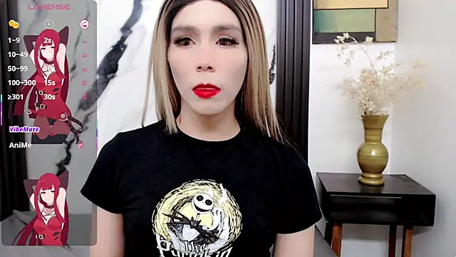 katalina hot   online show from April 25, 7:00 pm