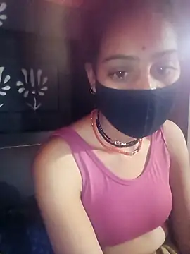 Hott meenu online show from January 16, 4:47 pm