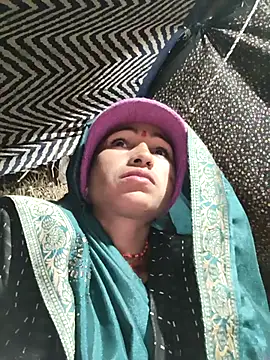 lodhi8080 online show from January 11, 2:00 pm