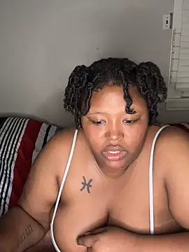 Chocolatebunnyxx96 online show from April 21, 1:42 am