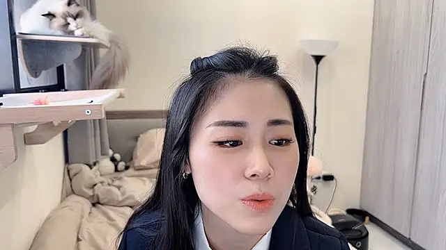 BabyOneDaily online show from January 14, 3:11 am