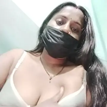 debpriyasen92 online show from February 5, 10:40 am