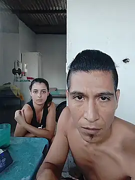 Rodrigohernan19 online show from July 8, 7:49 pm