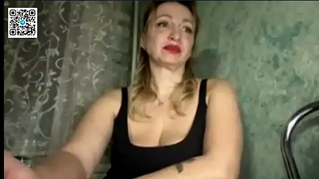 Lapussia  online show from March 28, 5:12 pm