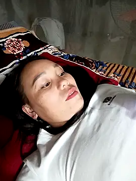 vanvan005 online show from April 25, 1:41 pm