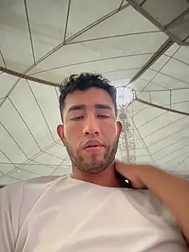 liam bronw online show from March 17, 9:52 pm