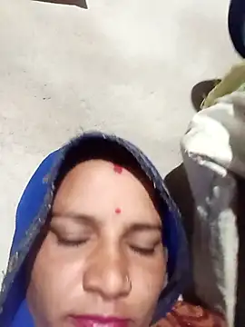 Hot hiuj online show from January 9, 7:29 pm