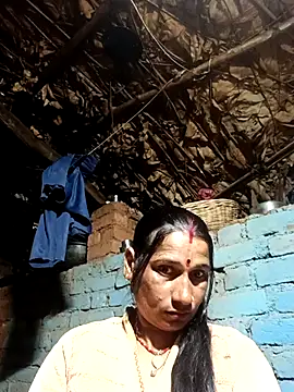 Hot bhi38 online show from February 5, 9:29 pm