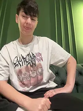 ravenryx online show from February 26, 4:06 pm