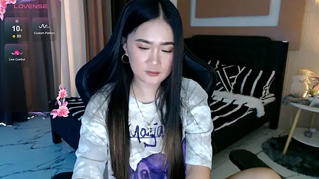 simplykhate online show from May 5, 2:36 am