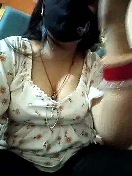 couple fun  online show from April 23, 11:07 pm