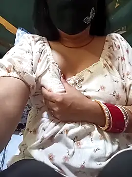 couple fun  online show from April 28, 1:36 am