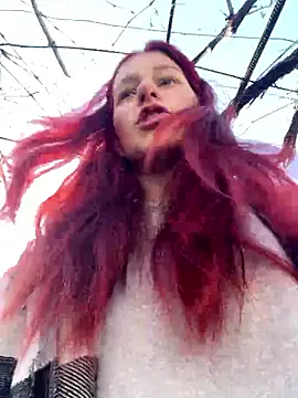 Lily Viola online show from February 28, 7:19 am