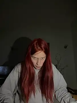 Lily Viola online show from February 25, 3:43 pm