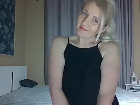 MELISSALive online show from February 16, 6:41 pm