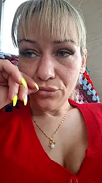 MissKryss online show from March 13, 5:31 am