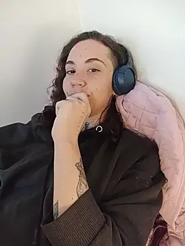 Dirty Pink online show from February 4, 10:07 am