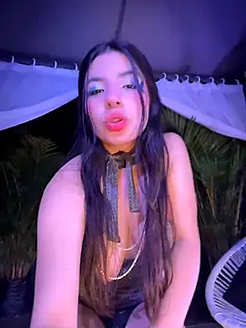 ShyDesireXXX online show from March 1, 5:29 am