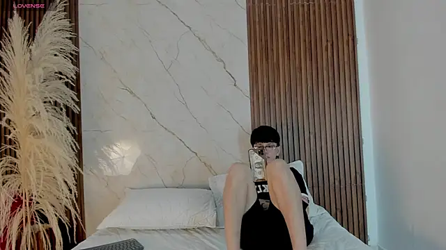 diana santy online show from July 2, 6:36 pm