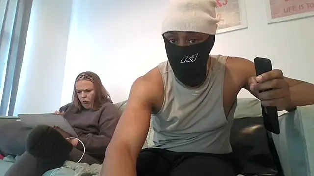 K1prince online show from February 4, 1:47 pm