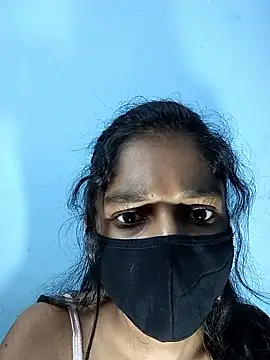 HotxAnamika online show from January 8, 10:52 am