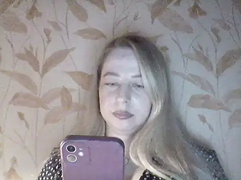 Miralisse online show from March 6, 8:59 pm