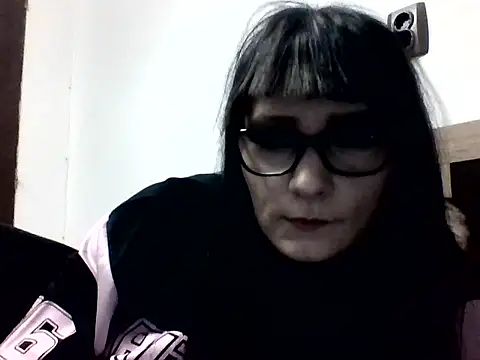 Mela68533 online show from April 30, 3:50 pm