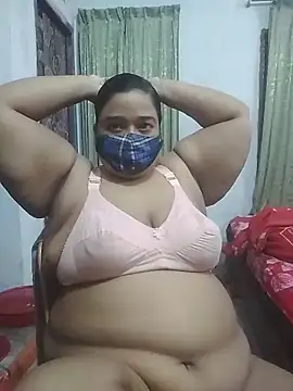 momo loves online show from April 26, 6:27 pm