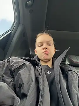 AshleyMur online show from April 22, 5:59 am