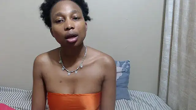 ExtraDoll online show from April 23, 12:29 pm