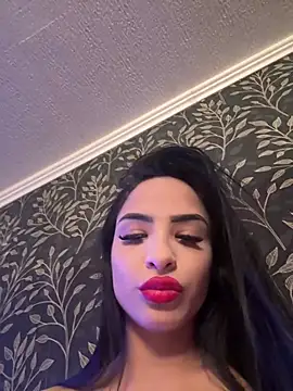 Evelin199 online show from April 30, 6:35 pm