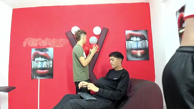 AVENGER BOYS2026 online show from April 23, 7:27 pm