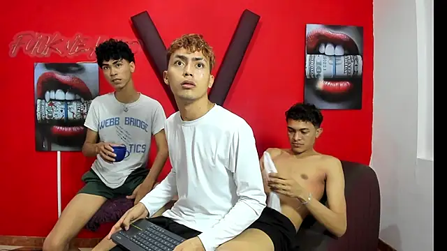 AVENGER BOYS2026 online show from April 3, 8:34 am