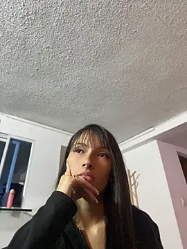 Michelle ec online show from April 10, 6:58 pm