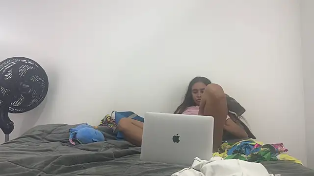 Sarah sumemers online show from July 2, 8:15 pm