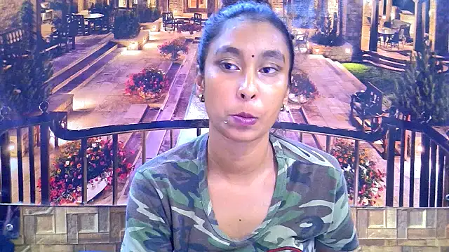 IndianSexyButt online show from April 25, 1:41 pm