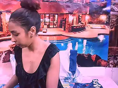 IndianSexyButt online show from April 21, 5:36 am