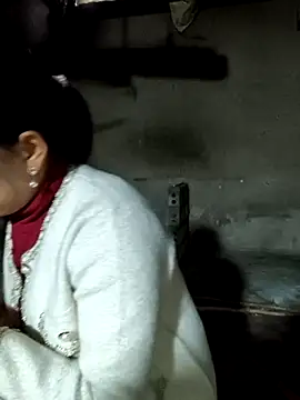 pinkky1 online show from January 10, 8:19 am