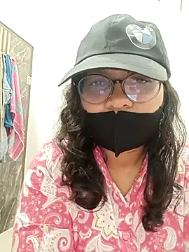 piryasharma005 online show from February 5, 6:33 pm