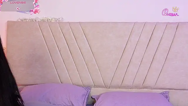 DulceRouss  online show from April 23, 12:29 pm