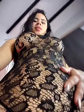 KittiKateXXX online show from March 3, 9:32 pm