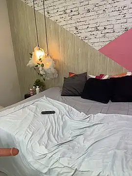 dalia-saenz online show from March 9, 5:49 pm